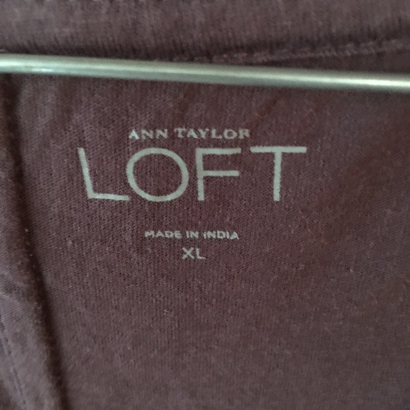 Nice Women’s LOFT Shirt Size XL - Purple Color - Picture 2 of 8